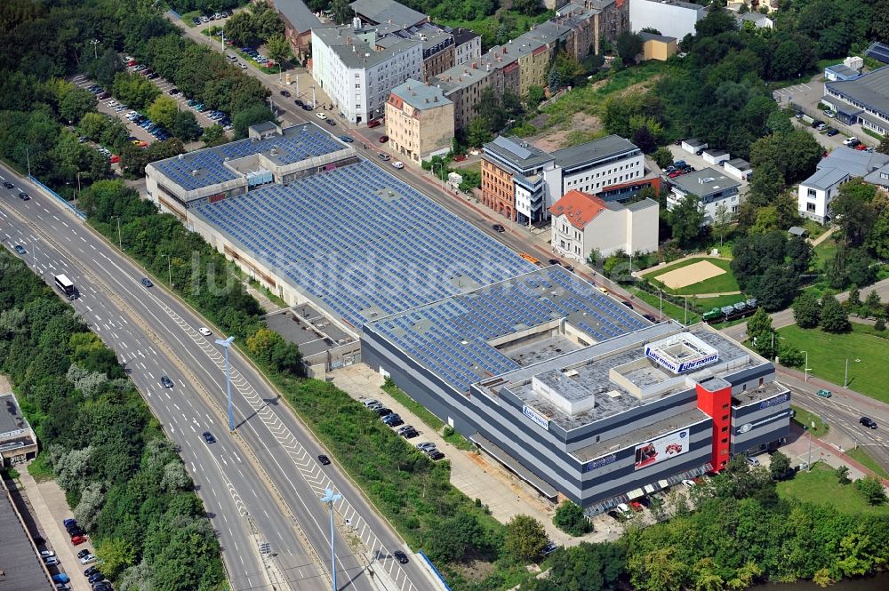 Halle / Saale aus der Vogelperspektive: Möbelhaus Wohn-Centrum Lührmann in Halle / Saale im Bundesland Sachsen-Anhalt