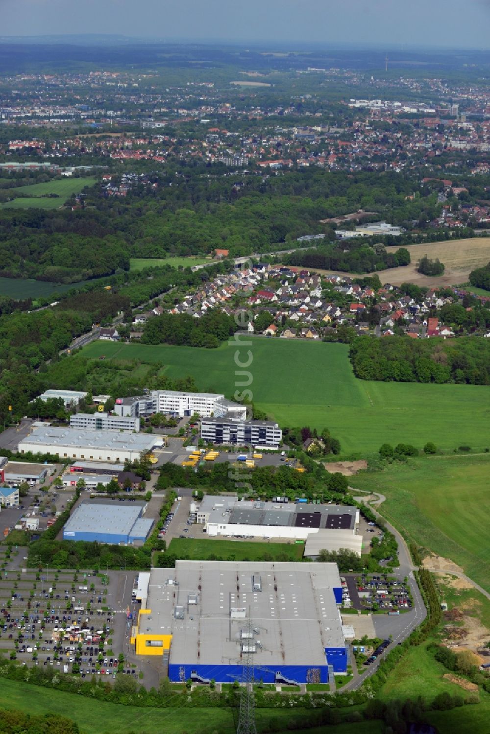 Osnabrück von oben - Möbelmarkt IKEA Einrichtungshaus in Osnabrück im Bundesland Niedersachsen, Deutschland