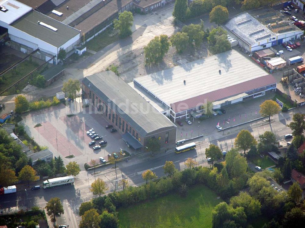 Berlin-Tempelhof aus der Vogelperspektive: Möbeloase Tempelhof