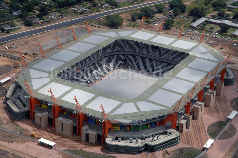 Nelspruit von oben - Mbombela-Stadion / Stadium in Nelspruit in Südafrika / South Africa