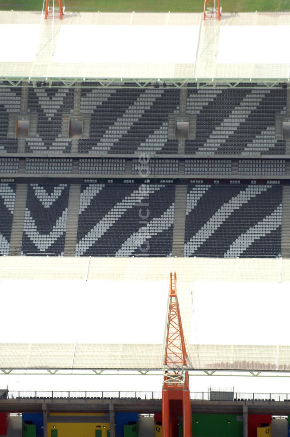 Nelspruit aus der Vogelperspektive: Mbombela-Stadion / Stadium in Nelspruit in Südafrika / South Africa