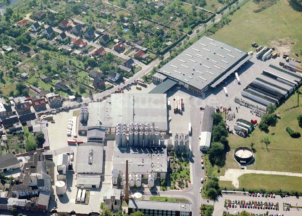 Luftaufnahme Lübz / Mecklenburg - Vorpommern - Mecklenburgische Brauerei Lübz GmbH in der Parchimer Straße 31 in 19386 Lübz.