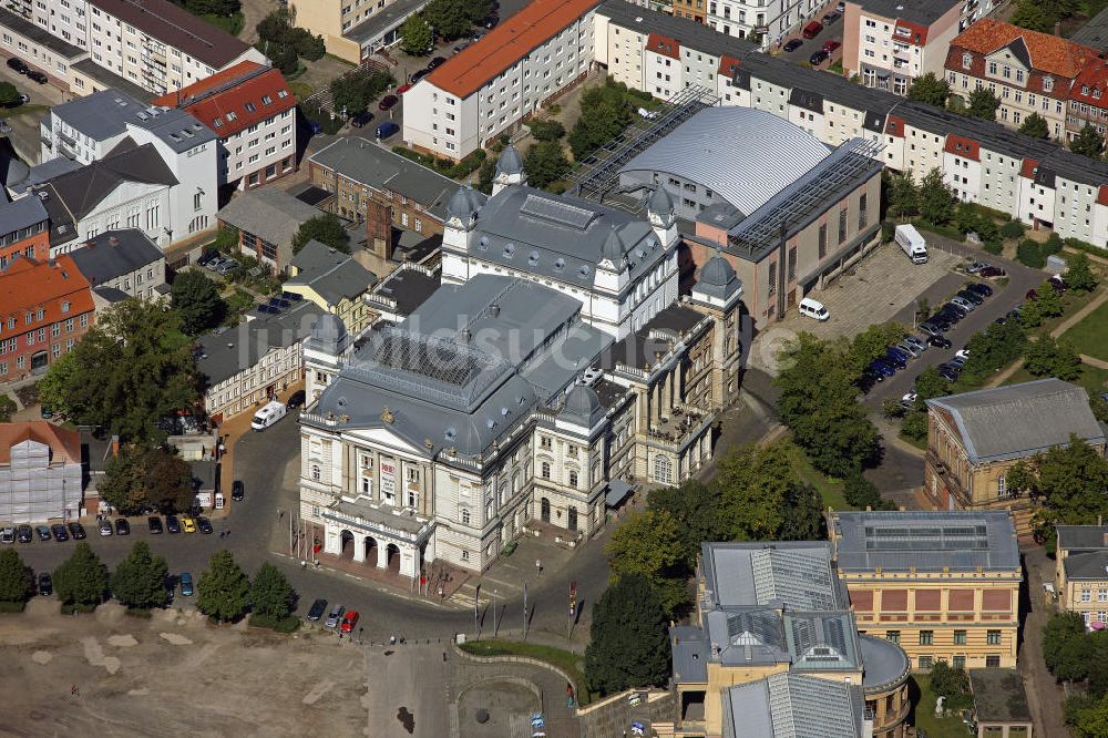 Luftaufnahme Schwerin - Mecklenburgisches Staatstheater Schwerin