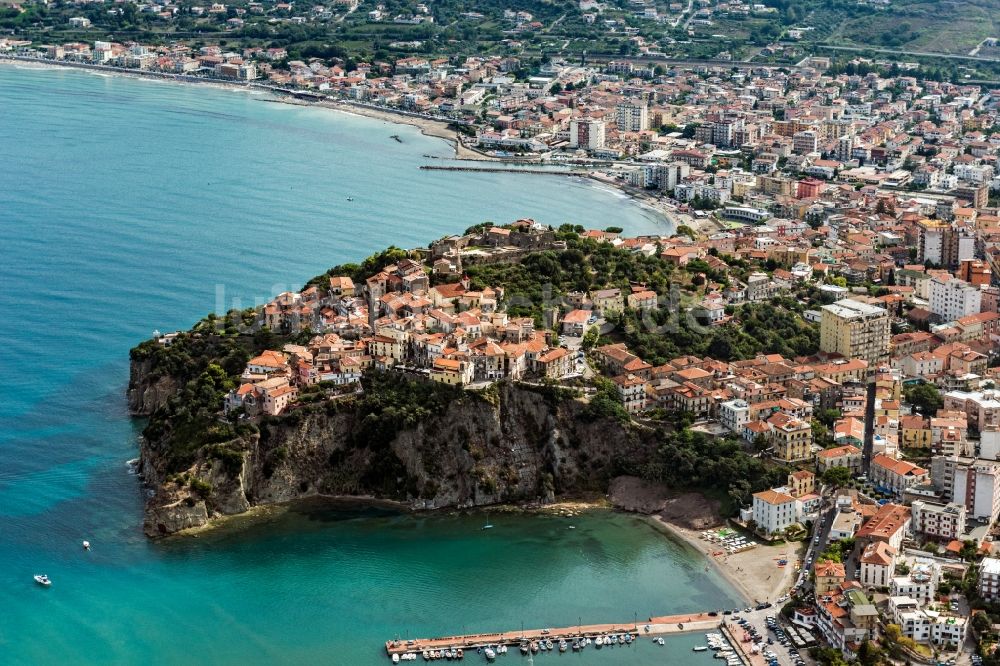 Luftbild Agropoli - Meeres-Küste Agropoli in Campania, Italien