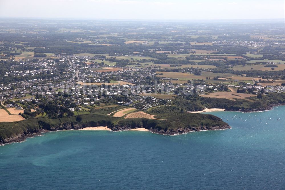 Luftaufnahme Saint-Cast-le-Guildo - Meeres-Küste bei Saint-Cast-le-Guildo in Bretagne, Frankreich