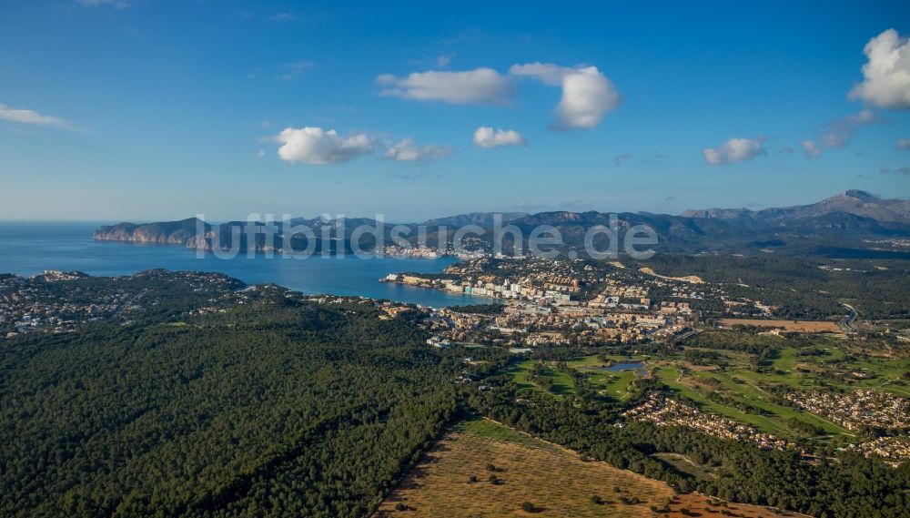 Luftaufnahme Santa Ponca - Meeres-Küste mit Bucht in Santa Ponca in Balearische Insel Mallorca, Spanien