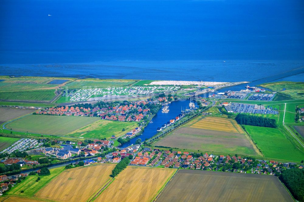 Luftbild Harlesiel - Meeres-Küste der Nordsee in Harlesiel im Bundesland Niedersachsen