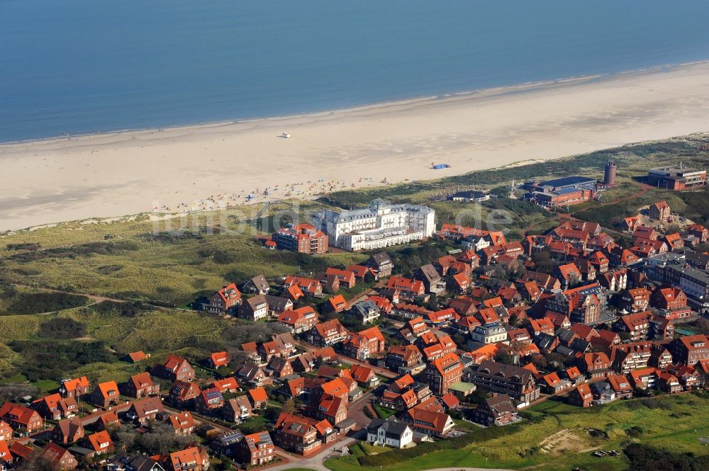 Luftaufnahme Juist - Meeres-Küste der Nordsee in Juist im Bundesland Niedersachsen