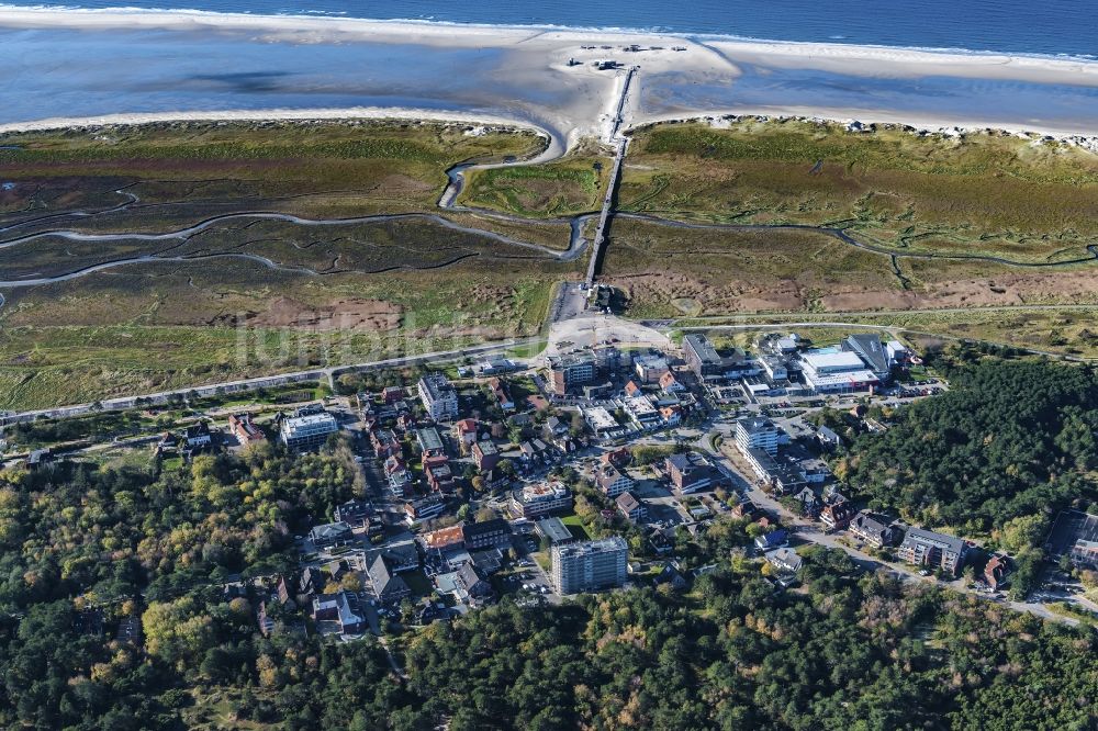 Sankt Peter-Ording von oben - Meeres-Küste an der Nordsee in Sankt Peter-Ording im Bundesland Schleswig-Holstein, Deutschland