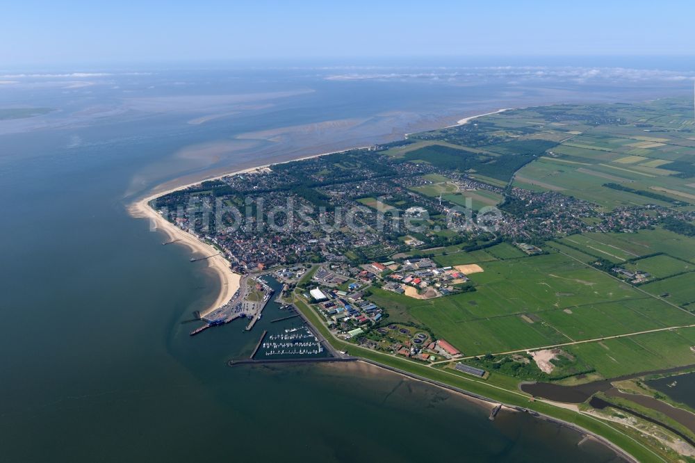 Wyk auf Föhr aus der Vogelperspektive: Meeres-Küste der Nordsee in Wyk auf Föhr im Bundesland Schleswig-Holstein