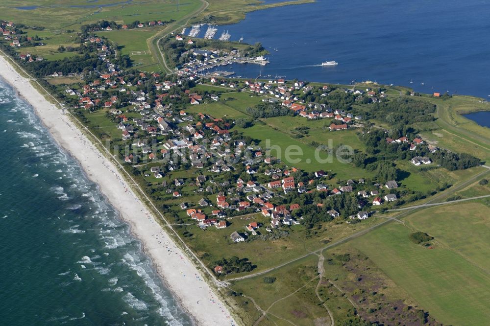 Luftbild Insel Hiddensee - Meeres-Küste der Ostsee auf Insel Hiddensee im Bundesland Mecklenburg-Vorpommern