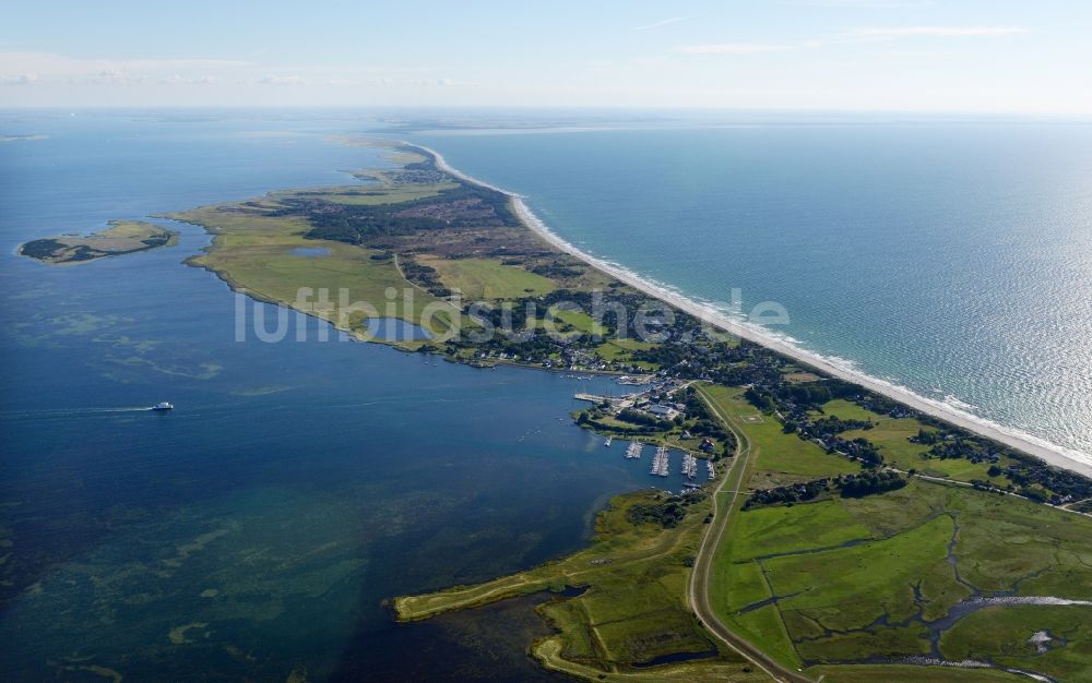 Luftbild Insel Hiddensee - Meeres-Küste der Ostsee auf Insel Hiddensee im Bundesland Mecklenburg-Vorpommern