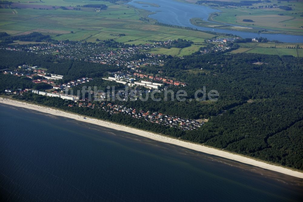 Karlshagen von oben - Meeres-Küste der Ostsee in Karlshagen im Bundesland Mecklenburg-Vorpommern