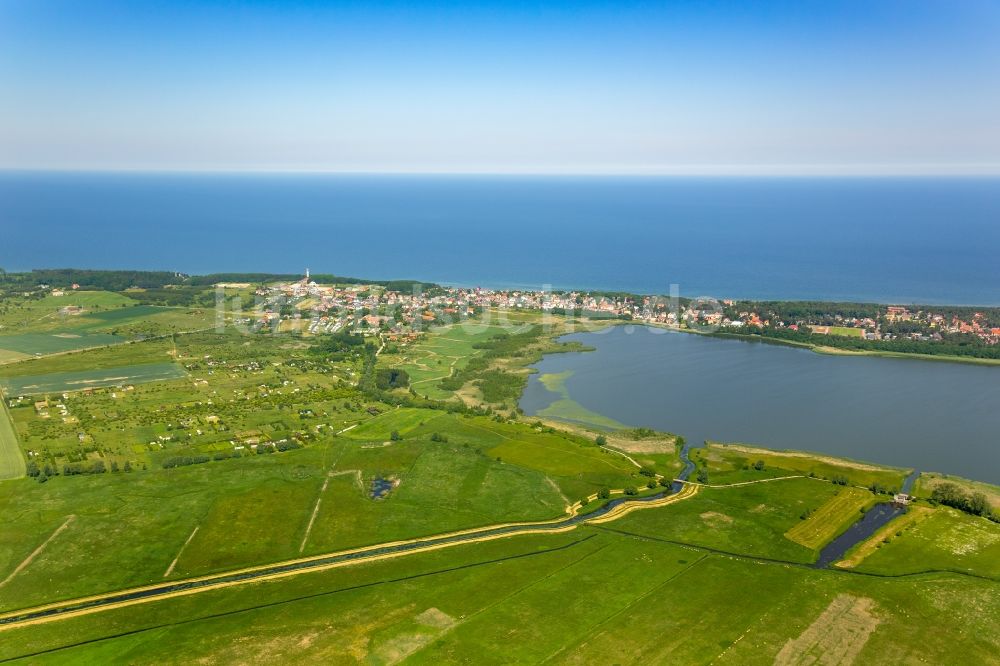 Luftaufnahme Niechorze Horst - Meeres-Küste Ostsee in Niechorze Horst in Westpommern, Polen