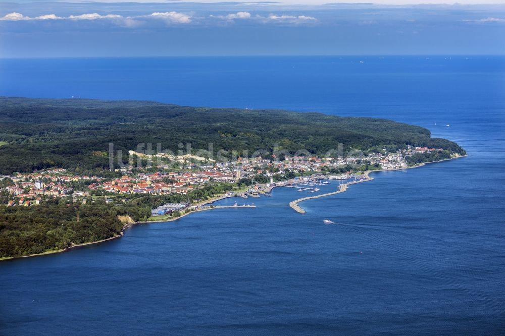 Luftaufnahme Sassnitz - Meeres-Küste Ostsee Sassnitz im Bundesland Mecklenburg-Vorpommern