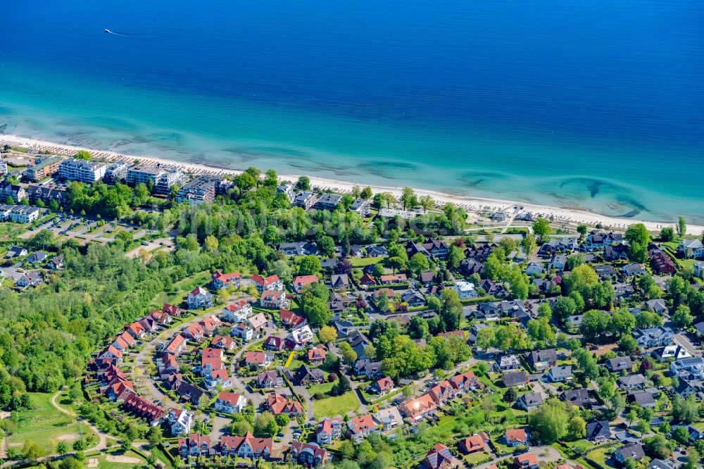 Scharbeutz aus der Vogelperspektive: Meeres-Küste der Ostsee in Scharbeutz im Bundesland Schleswig-Holstein