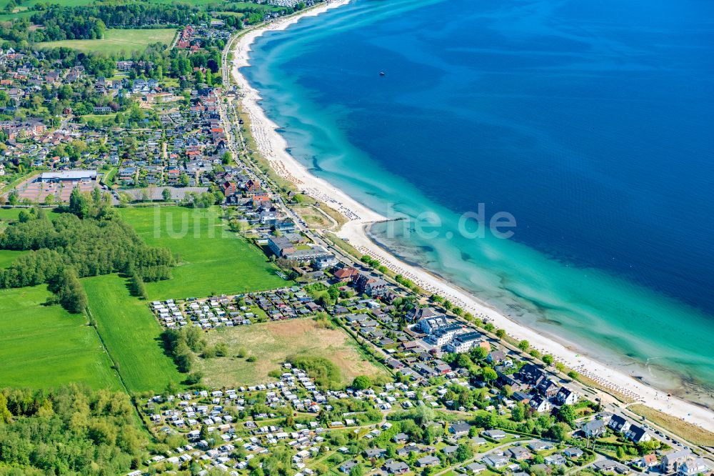 Luftaufnahme Scharbeutz - Meeres-Küste der Ostsee in Haffkrug im Bundesland Schleswig-Holstein