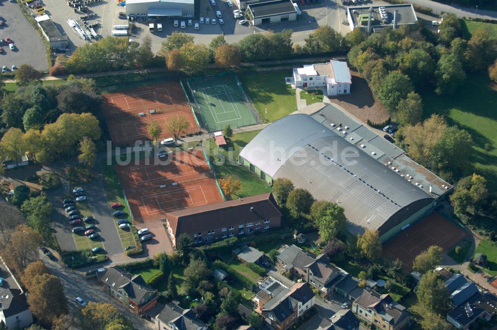 Luftaufnahme Kamen - Mehrfamilien-Wohnhaus am Sportplatz an der Westicker Strasse 39 in 59174 Kamen