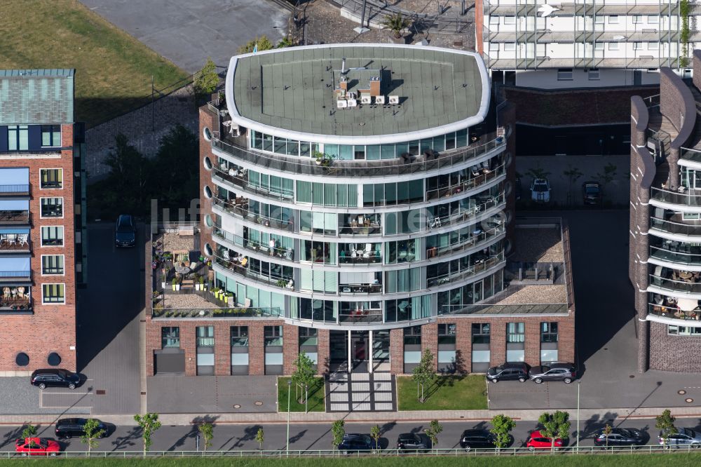 Luftbild Bremerhaven - Mehrfamilienhaus in Bremerhaven im Bundesland Bremen, Deutschland