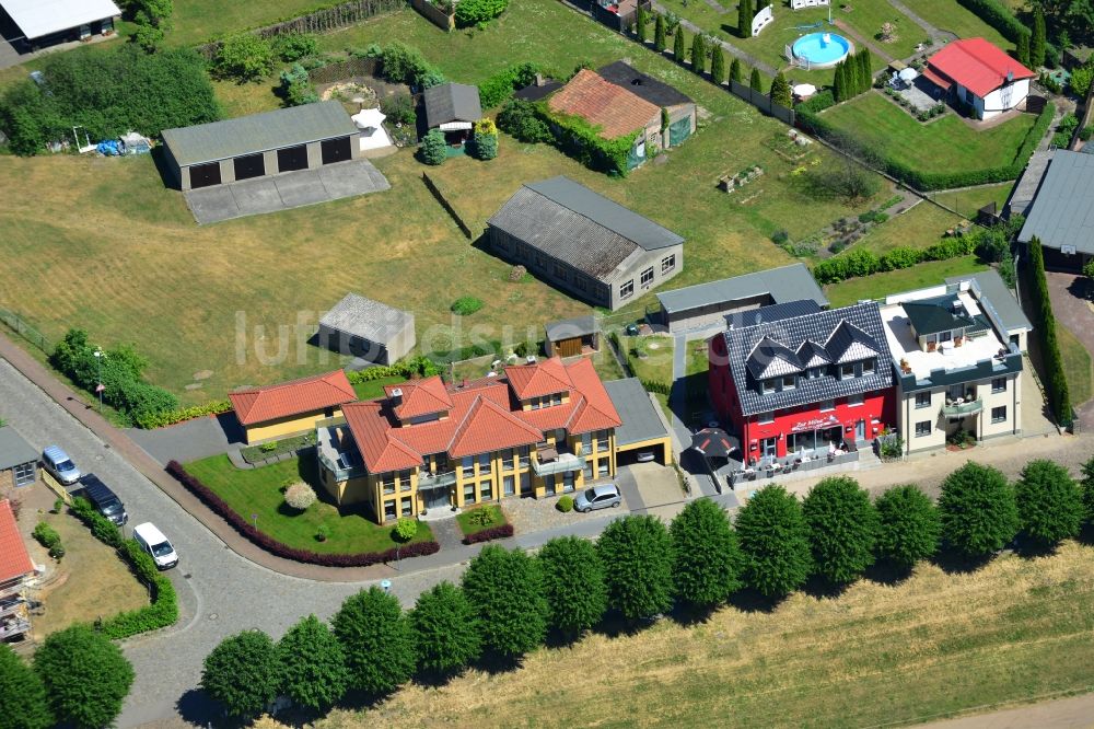 Luftbild Wittenberge - Mehrfamilienhaus an der Elbstraße in Wittenberge im Bundesland Brandenburg, Deutschland