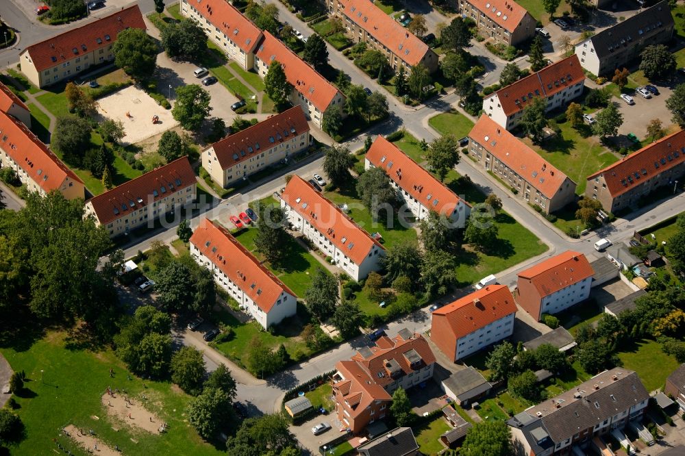 Luftbild Hamm - Mehrfamilienhaus - Reihenhaussiedlung an der Herrmann-Pünder-Straße in Hamm im Bundesland Nordrhein-Westfalen