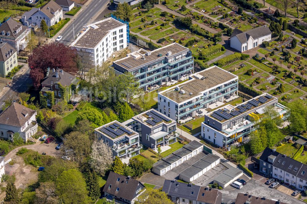 Hattingen von oben - Mehrfamilienhaus-Wohnanlage Hörstken's Gärten in Hattingen im Bundesland Nordrhein-Westfalen, Deutschland