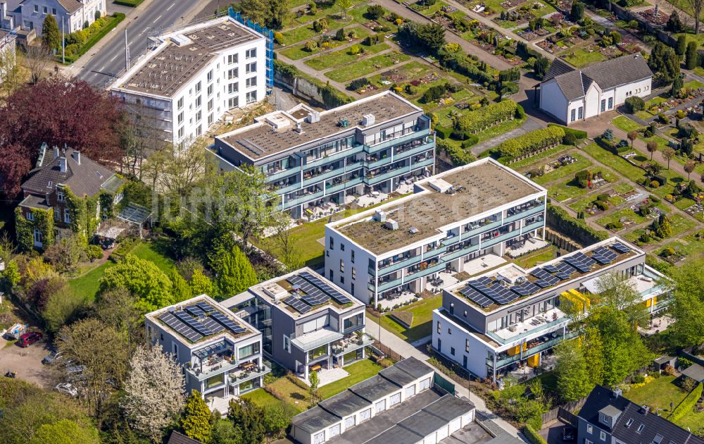 Hattingen aus der Vogelperspektive: Mehrfamilienhaus-Wohnanlage Hörstken's Gärten in Hattingen im Bundesland Nordrhein-Westfalen, Deutschland