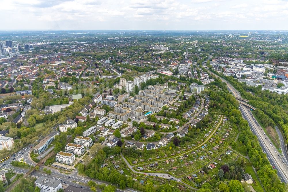 Essen aus der Vogelperspektive: Mehrfamilienhaus-Wohnanlage Parc Dunant im Ortsteil Rüttenscheid in Essen im Bundesland Nordrhein-Westfalen, Deutschland