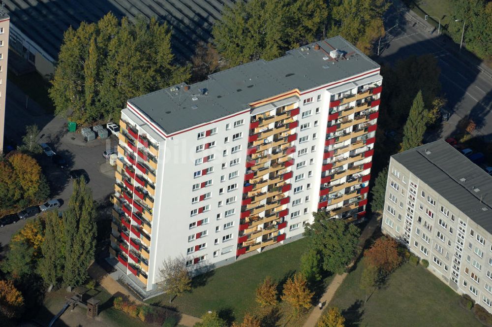 Luftbild Berlin - Mehrfamilienhaus- Wohngebiete nördlich der A10 / E55 in Berlin-Buch