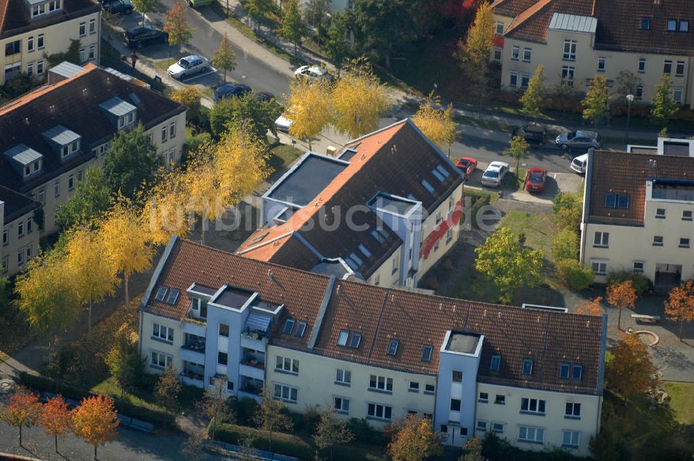 Berlin aus der Vogelperspektive: Mehrfamilienhaus- Wohngebiete südlich der A10 / E55 in Berlin-Karow