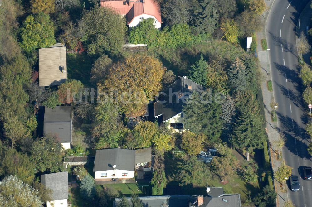 Luftbild Berlin - Mehrfamilienhaus- Wohngebiete südlich der A10 / E55 in Berlin-Karow