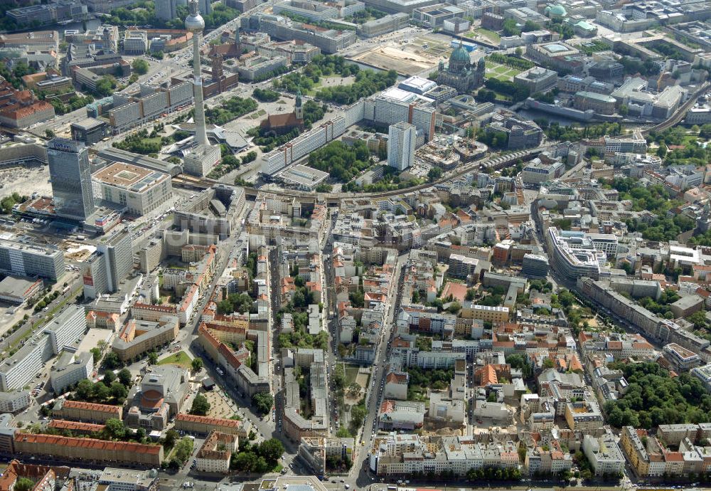 Luftaufnahme Berlin - Mehrfamilienhausneubau an der Linienstrasse 219 in Berlin-Mitte