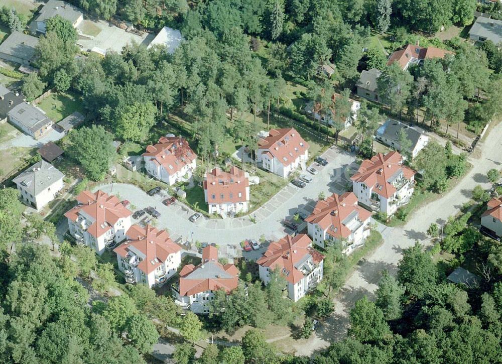 Luftbild Schildow / Brandenburg - Mehrfamilienhaussiedlung im Bereich der Hauptstraße in Schildow / Brandenburg