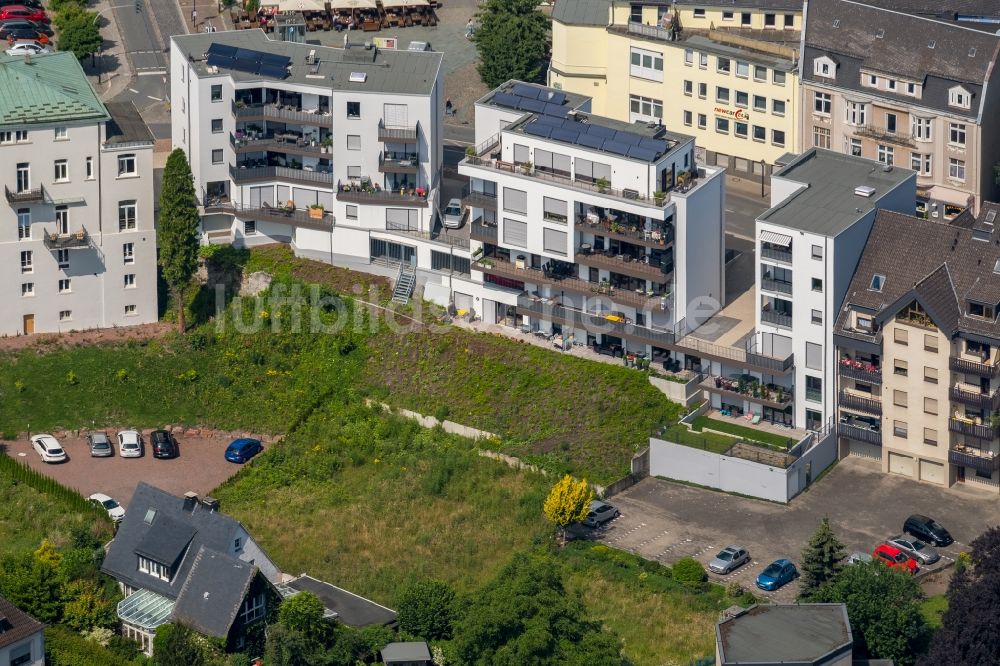 Luftaufnahme Arnsberg - Mehrfamilienhaussiedlung an der Bömerstraße in Arnsberg im Bundesland Nordrhein-Westfalen, Deutschland