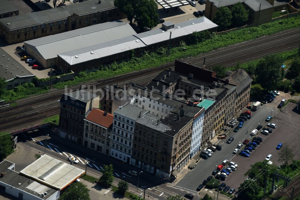 Magdeburg aus der Vogelperspektive: Mehrfamilienhaussiedlung an der Hallischen Straße in Magdeburg im Bundesland Sachsen-Anhalt