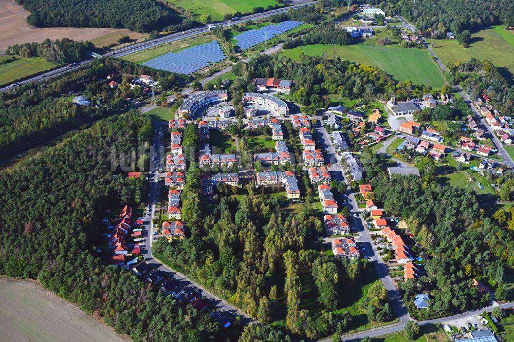 Luftaufnahme Schipkau - Mehrfamilienhaussiedlung Kiefernallee - Buchenstraße in Schipkau im Bundesland Brandenburg, Deutschland