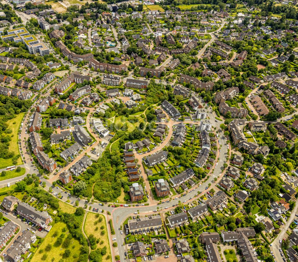 Mülheim an der Ruhr aus der Vogelperspektive: Mehrfamilienhaussiedlung an der Luxemburger Allee in Mülheim an der Ruhr im Bundesland Nordrhein-Westfalen, Deutschland