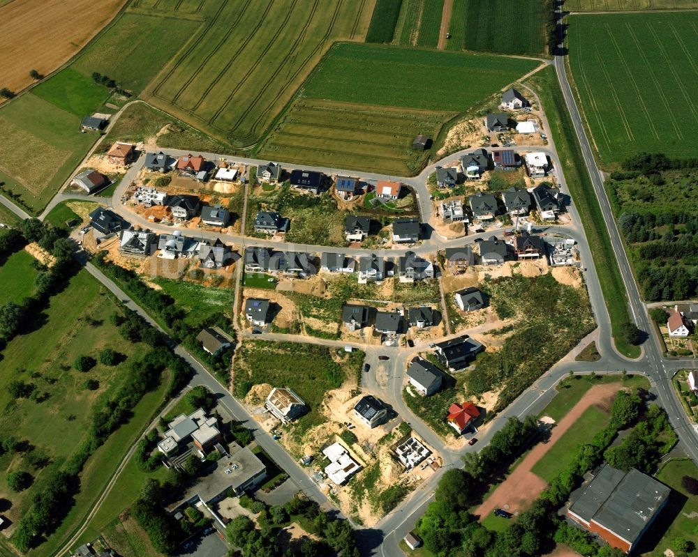 Niederbrechen von oben - Mehrfamilienhaussiedlung in Niederbrechen im Bundesland Hessen, Deutschland