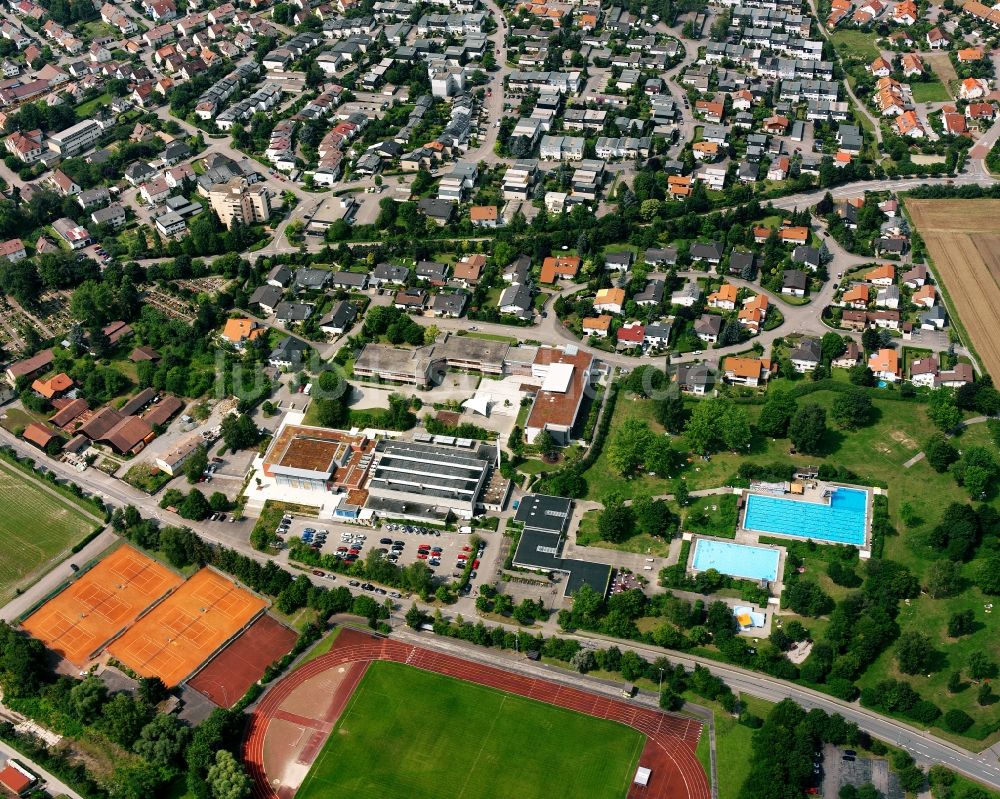 Oberheinriet von oben - Mehrfamilienhaussiedlung in Oberheinriet im Bundesland Baden-Württemberg, Deutschland