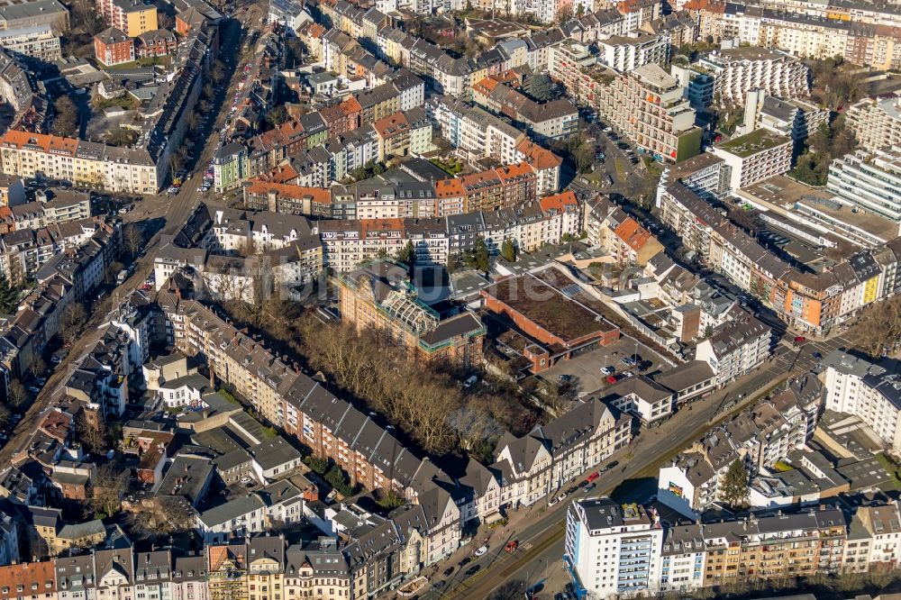 Düsseldorf aus der Vogelperspektive: Mehrfamilienhaussiedlung im Ortsteil Derendorf in Düsseldorf im Bundesland Nordrhein-Westfalen, Deutschland