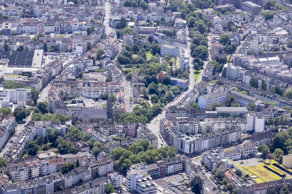 Düsseldorf von oben - Mehrfamilienhaussiedlung im Ortsteil Derendorf in Düsseldorf im Bundesland Nordrhein-Westfalen, Deutschland