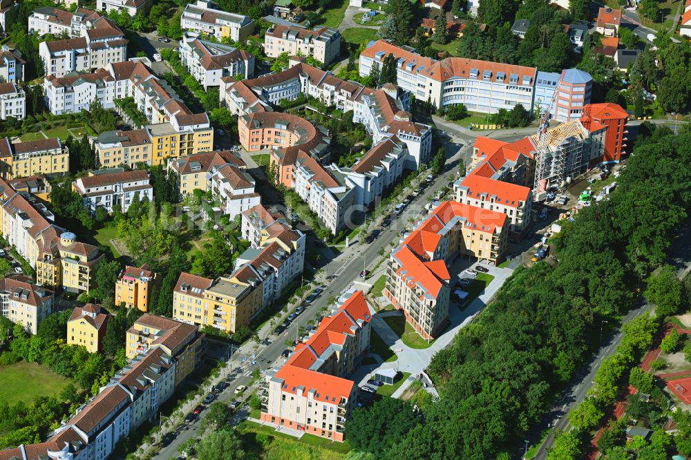 Potsdam aus der Vogelperspektive: Mehrfamilienhaussiedlung im Ortsteil Kirchsteigfeld in Potsdam im Bundesland Brandenburg, Deutschland