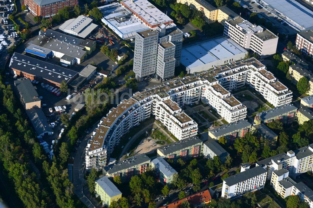 Berlin aus der Vogelperspektive: Mehrfamilienhaussiedlung im Ortsteil Schöneberg in Berlin, Deutschland