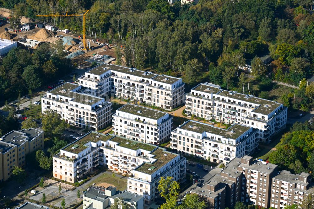 Berlin von oben - Mehrfamilienhaussiedlung an der Rue Montesquieu in Berlin, Deutschland