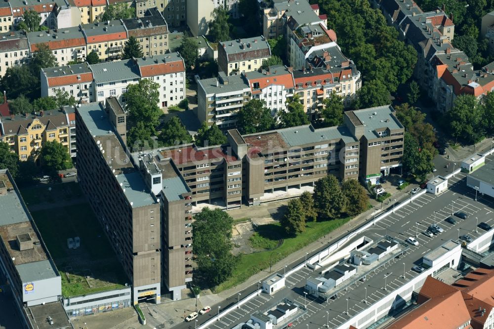 Luftbild Berlin - Mehrfamilienhaussiedlung am Tempelhofer Damm Ecke Ordensmeisterstraße im Ortsteil Tempelhof-Schöneberg in Berlin, Deutschland