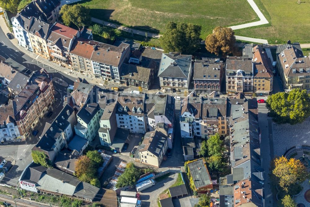 Hagen von oben - Mehrfamilienhaussiedlung an der Wehringhauser Straße in Hagen im Bundesland Nordrhein-Westfalen, Deutschland