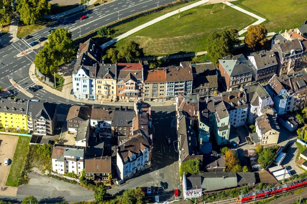 Hagen aus der Vogelperspektive: Mehrfamilienhaussiedlung an der Wehringhauser Straße in Hagen im Bundesland Nordrhein-Westfalen, Deutschland