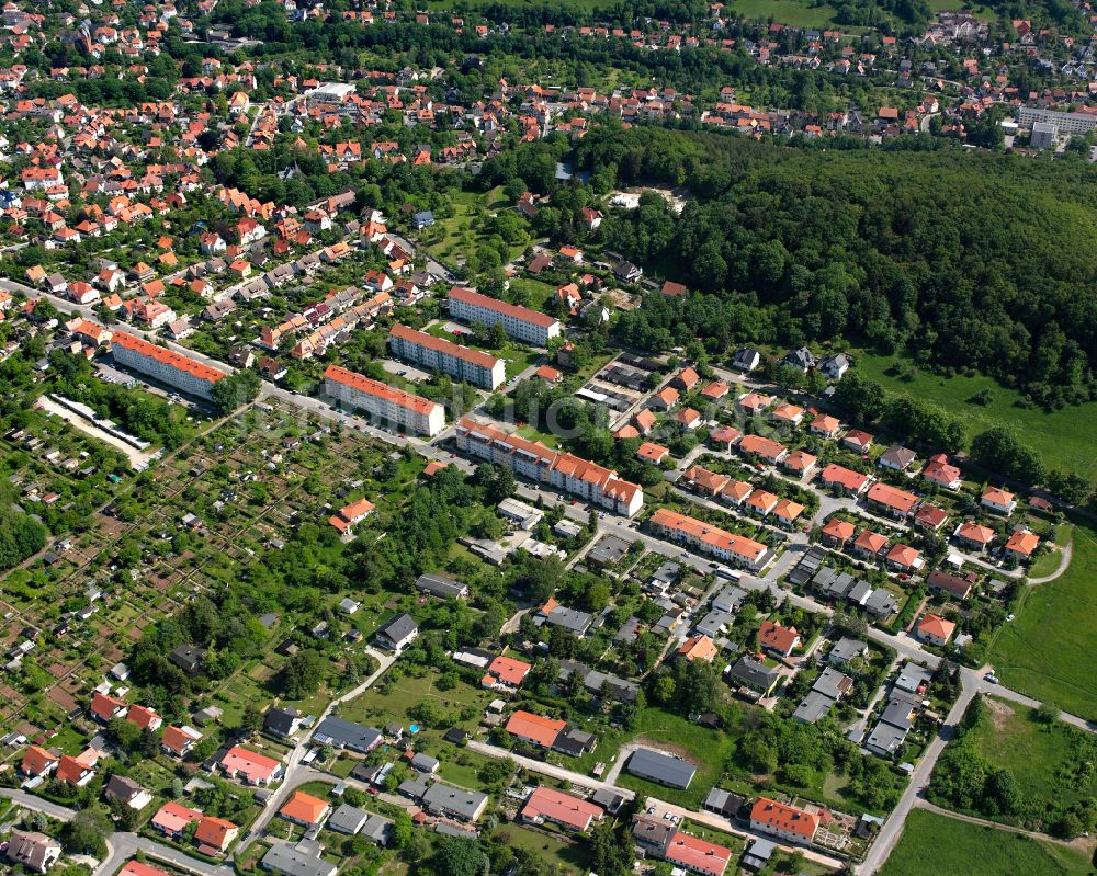 Wernigerode aus der Vogelperspektive: Mehrfamilienhaussiedlung in Wernigerode im Bundesland Sachsen-Anhalt, Deutschland