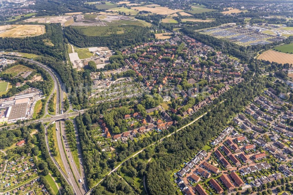 Luftaufnahme Duisburg - Mehrfamilienhaussiedlung zwischen Dr.-Hans-Böckler-Straße - Am Dyck - Schachtstraße in Duisburg im Bundesland Nordrhein-Westfalen, Deutschland