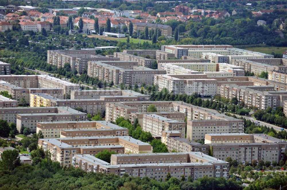 Leipzig - Heiterblick aus der Vogelperspektive: Mehrfamilienhäuser im Stadtbezirk Ost in Leipzig, Sachsen